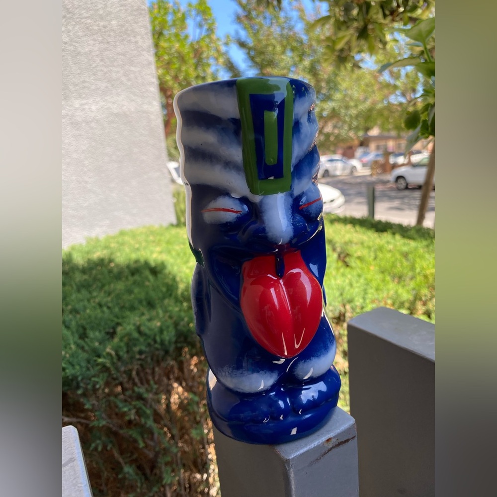 Tiki Mug Haka M Tiki's Grill & Bar Waikiki Cobalt Blue Ceramic 387of 4080